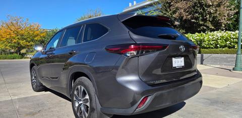 Toyota Highlander 2025