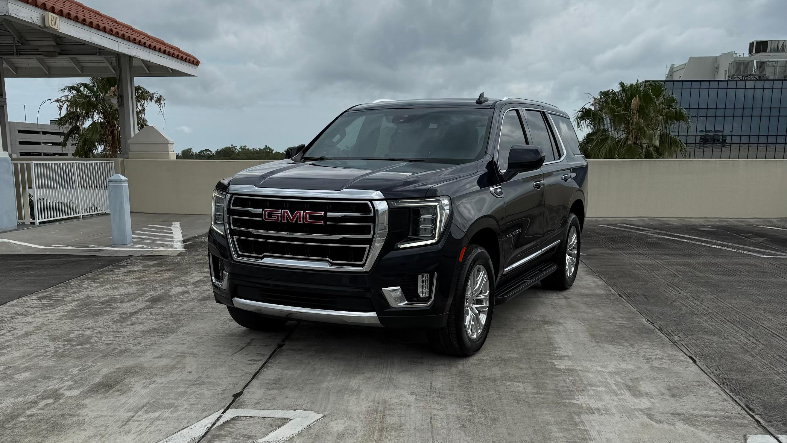 GMC Yukon 2024 in Tampa, FL