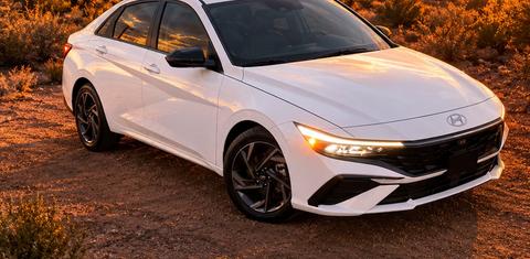 Hyundai Elantra 2025