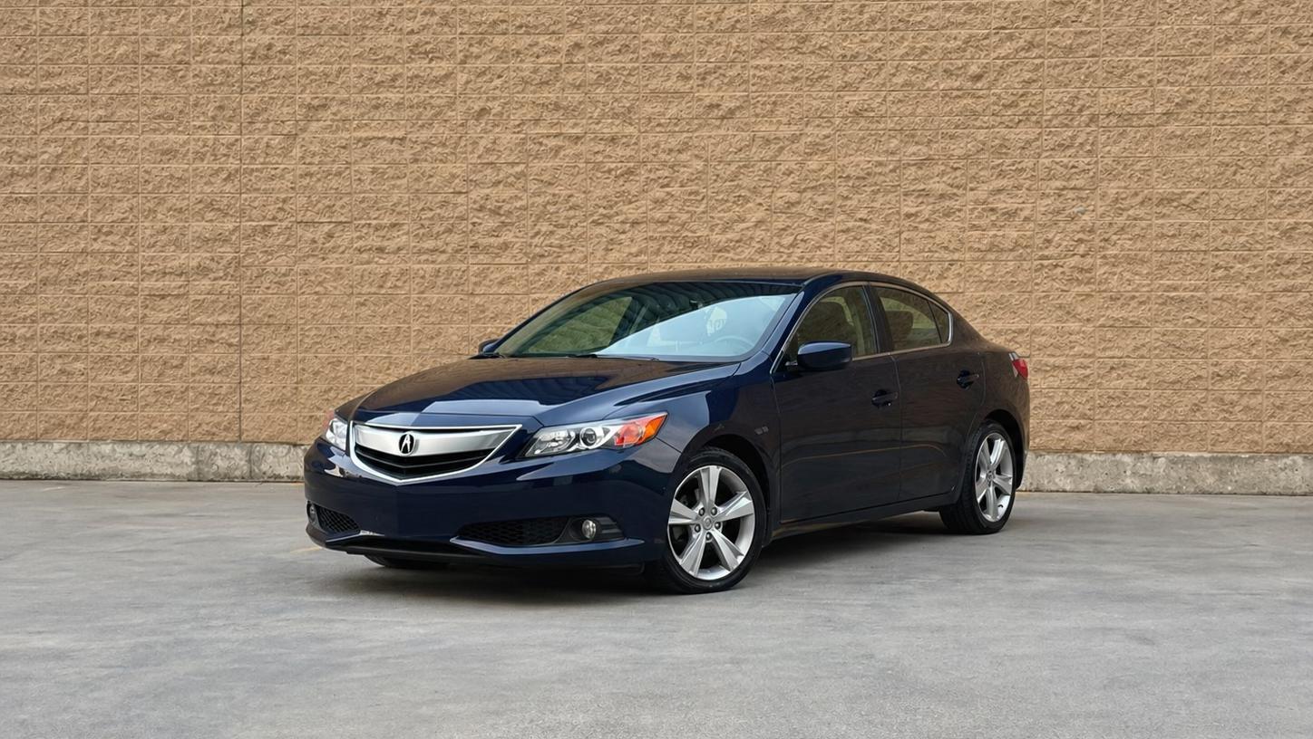 Acura ILX 2015 à Calgary, AB