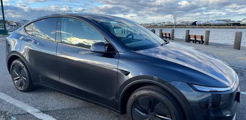 Tesla Model Y 2026