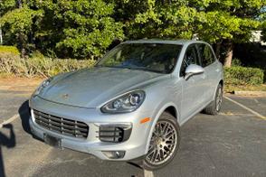 Porsche Cayenne car