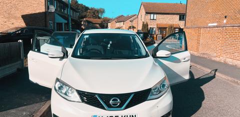 Nissan Pulsar 2015