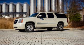 GMC Yukon XL 2014 — Car rental alternative in Arden, NC