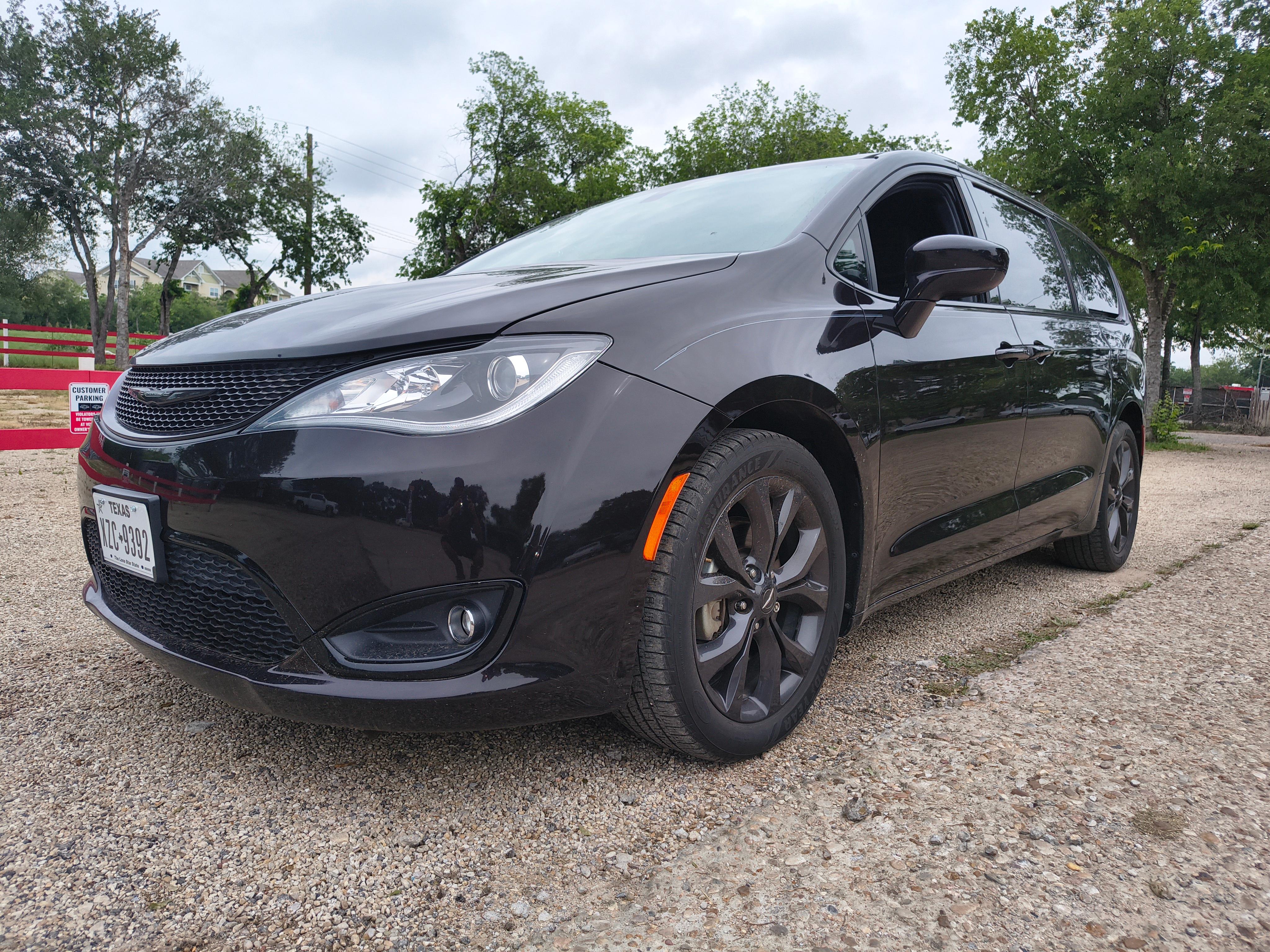 Chrysler Pacifica 2018 in Austin, TX