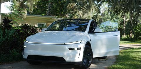 Tesla Model Y 2026