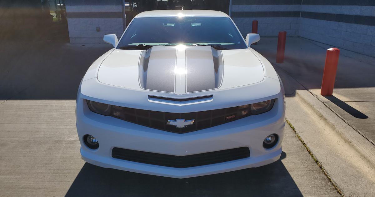 Chevrolet Camaro 2011 rental in Lanham, MD by Takis C. Turo