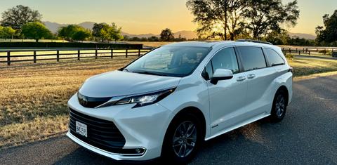 Toyota Sienna 2021