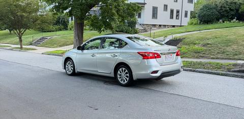 Nissan Sentra 2018