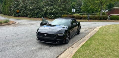 Ford Mustang 2024