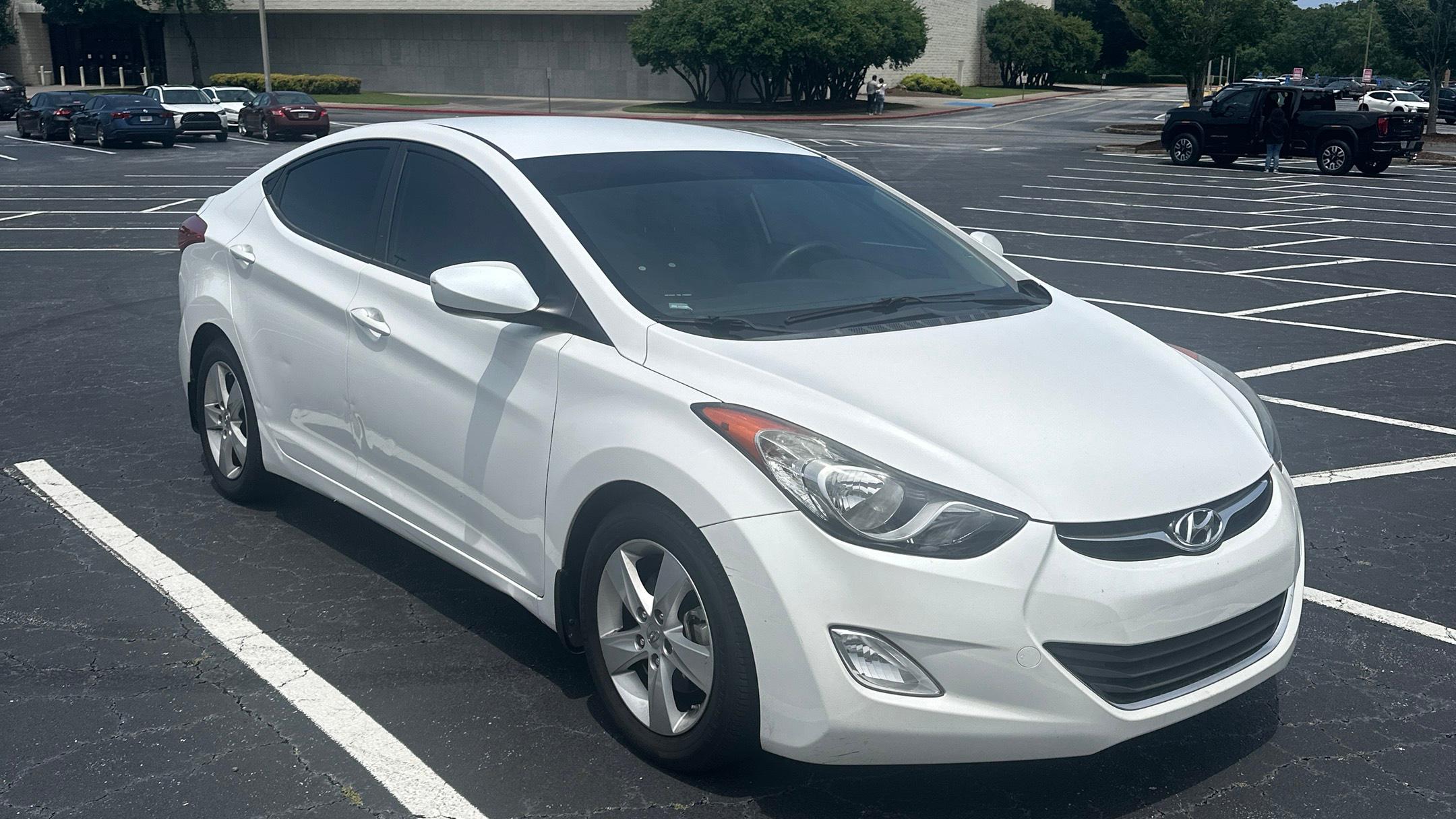Hyundai Elantra 2013 in 