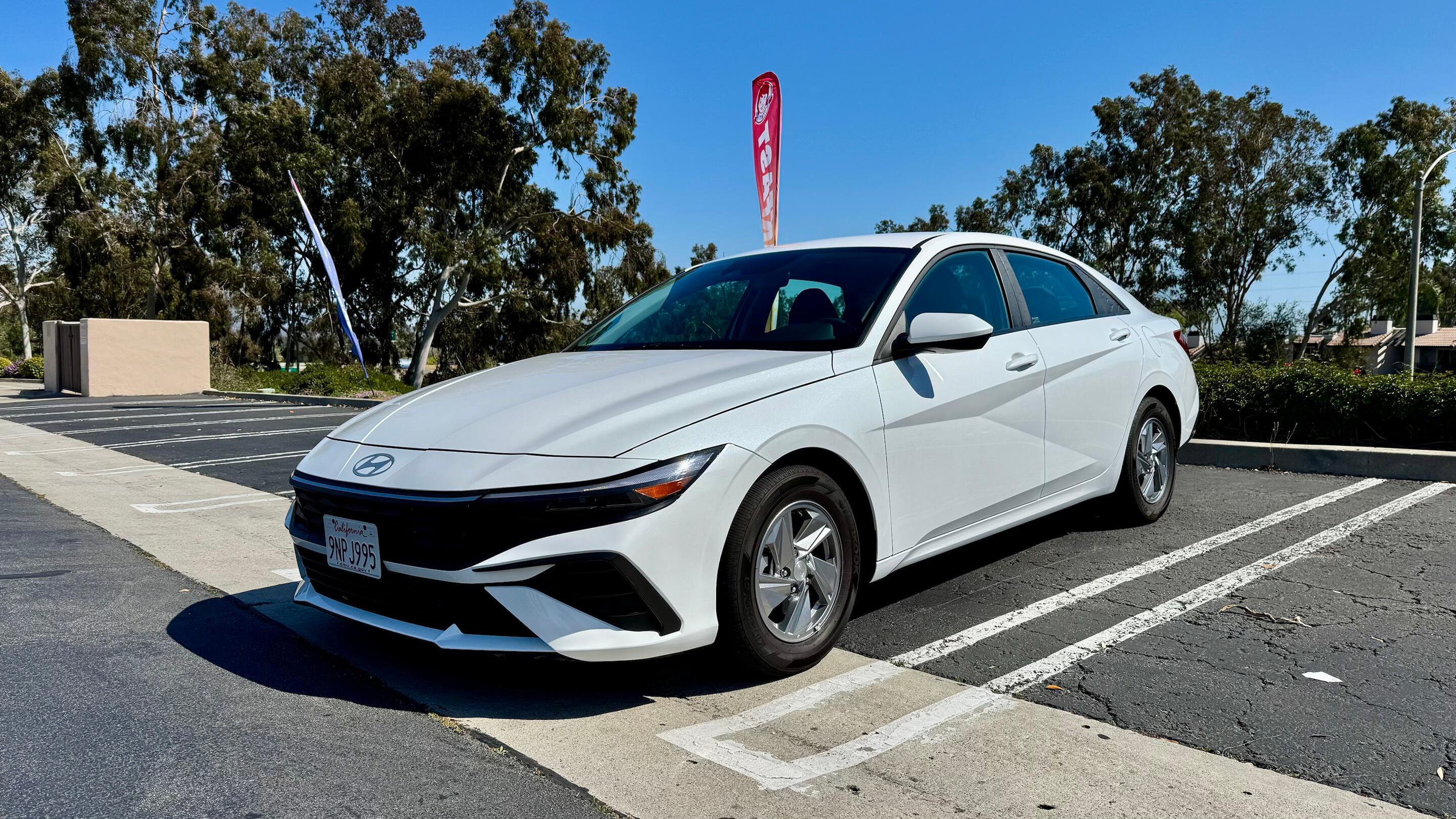 Hyundai Elantra 2024 in Escondido, CA
