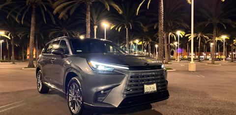 Lexus TX 2025