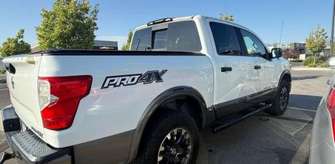 Nissan Titan 2018