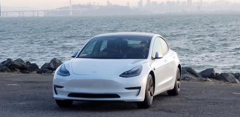 Tesla Model 3 2020