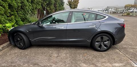 Tesla Model 3 2019