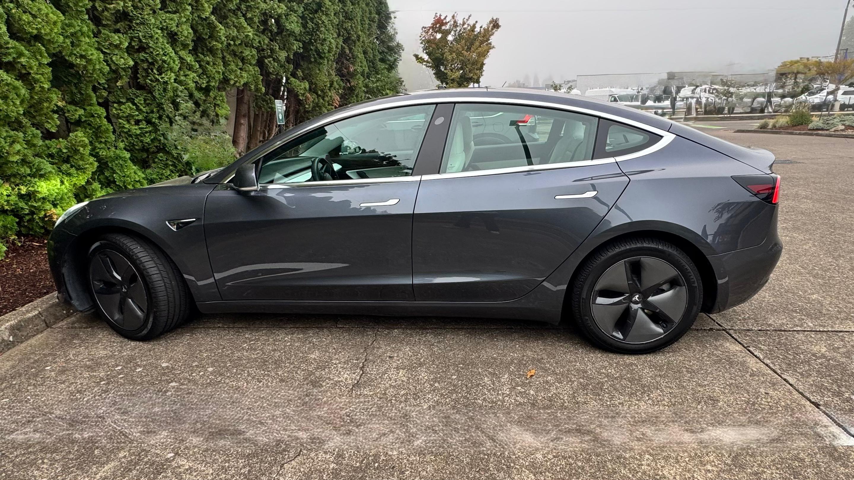 Tesla Model 3 2019 in Eugene, OR