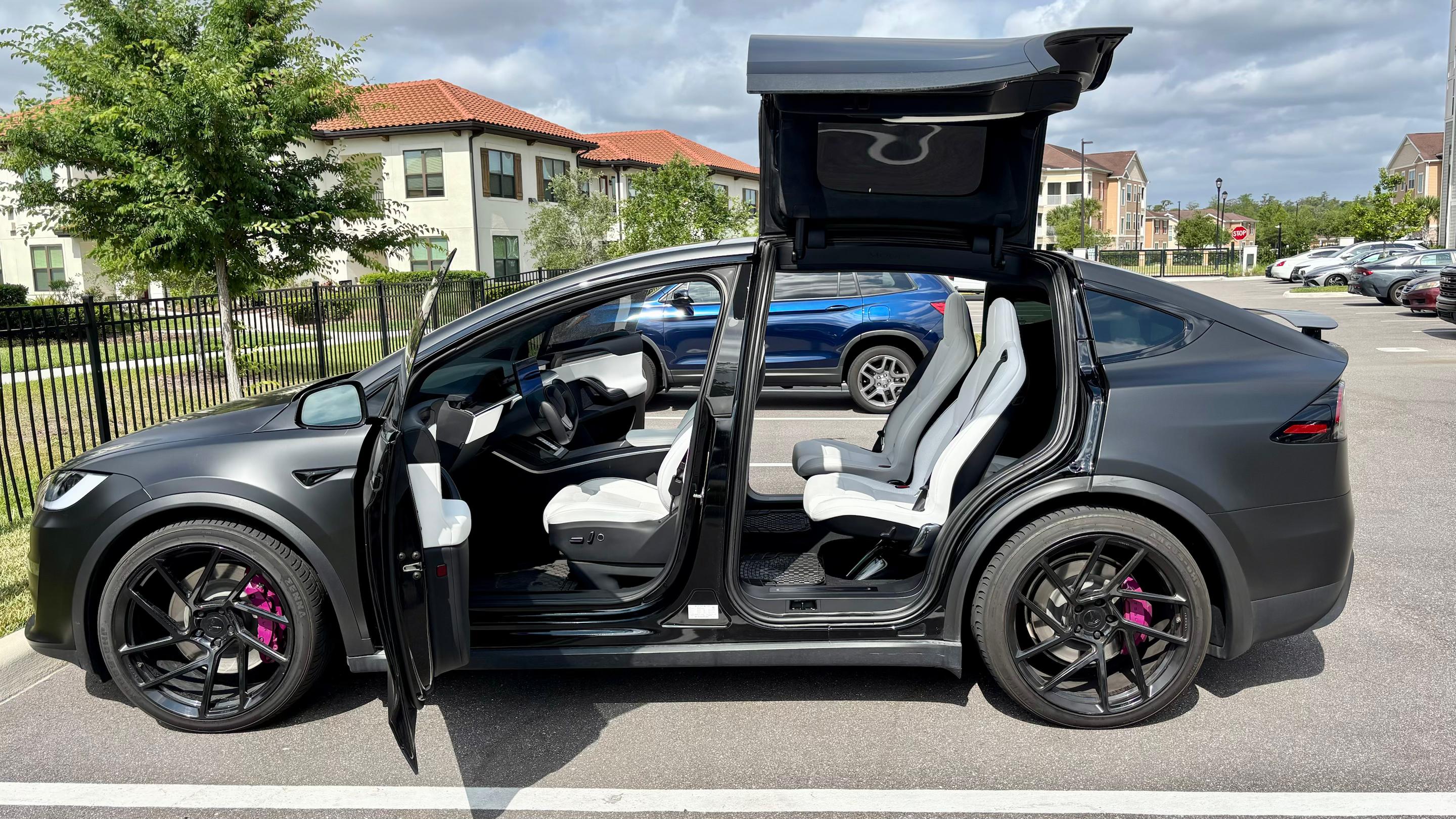 Tesla Model X 2024 in Orlando, FL