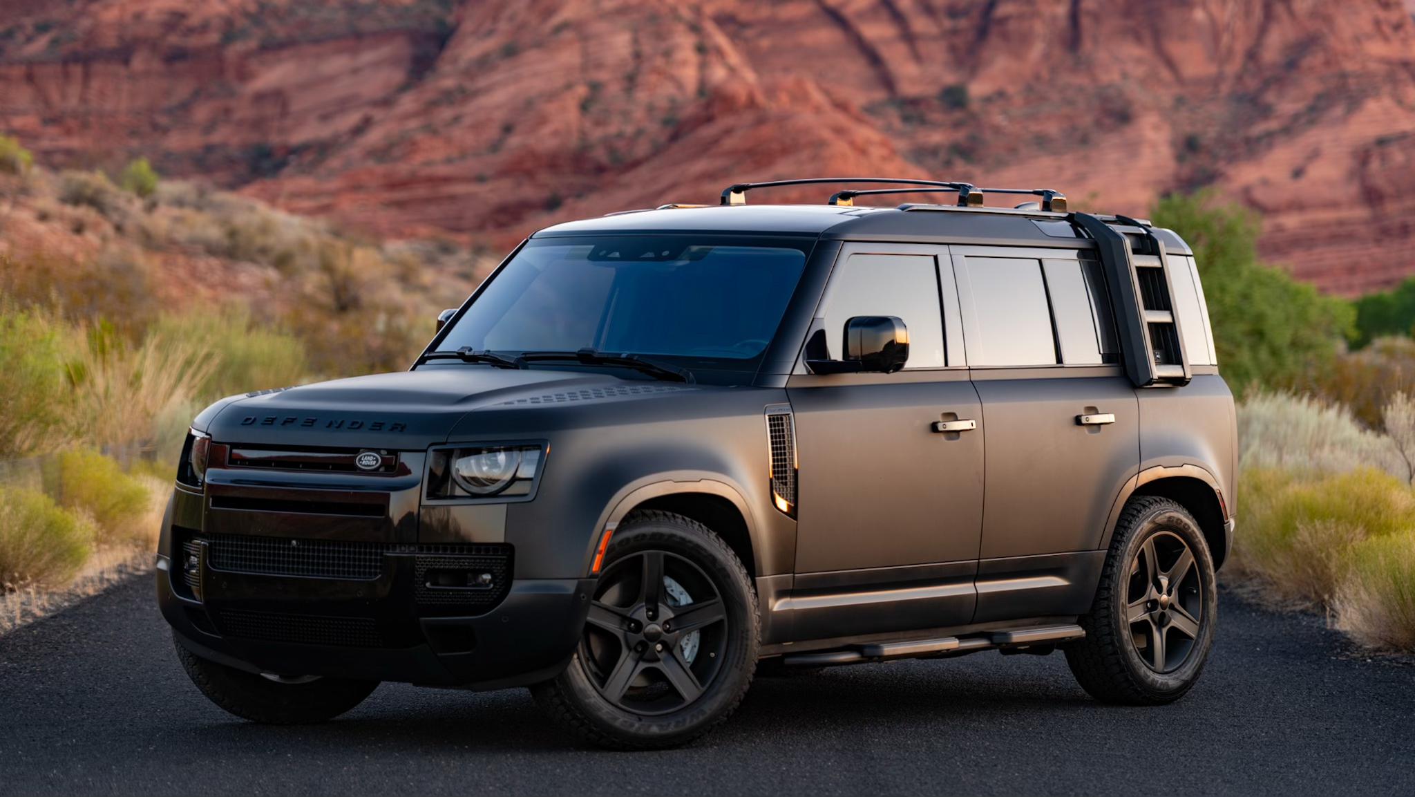 Land Rover Defender 2020 in 