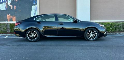 Lexus ES 2016