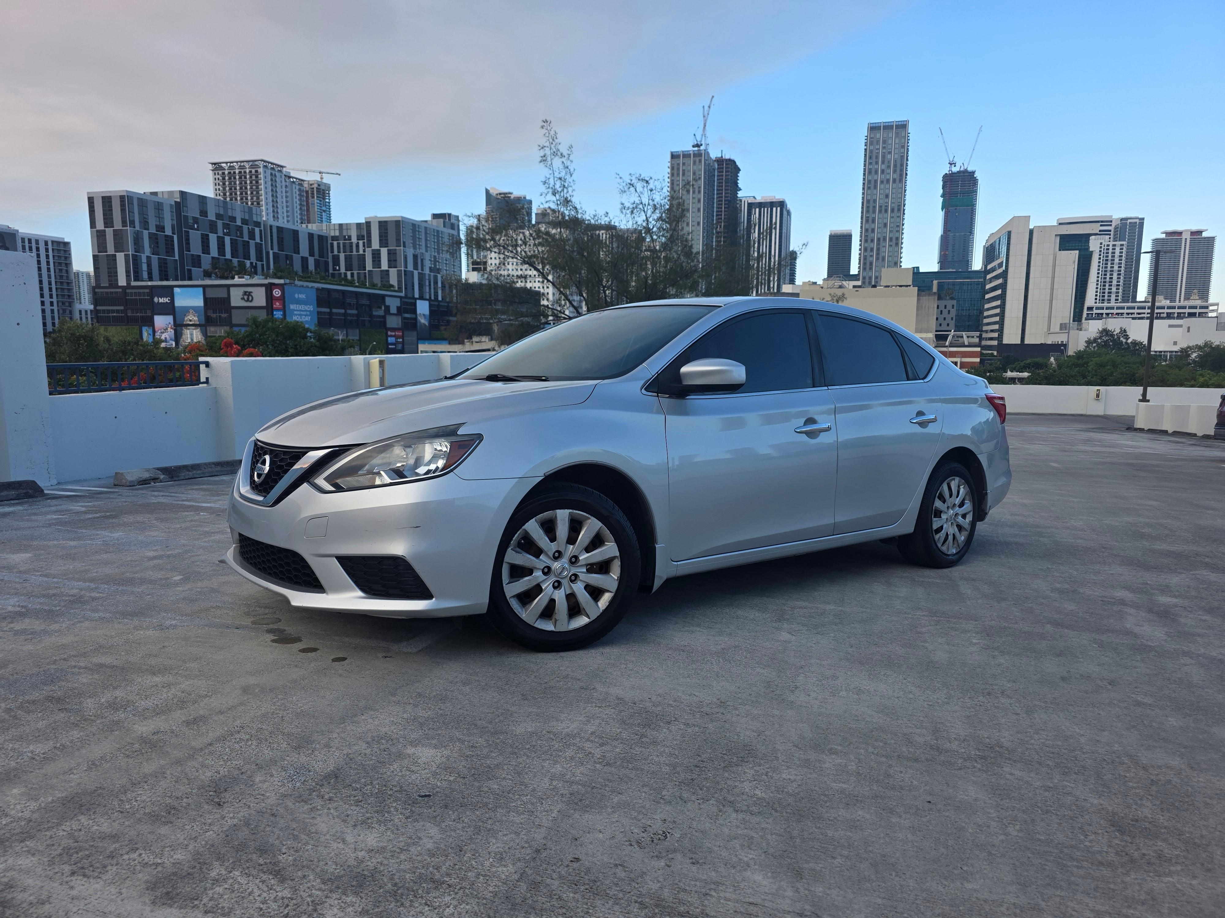 Nissan Sentra 2016 en Miami, FL
