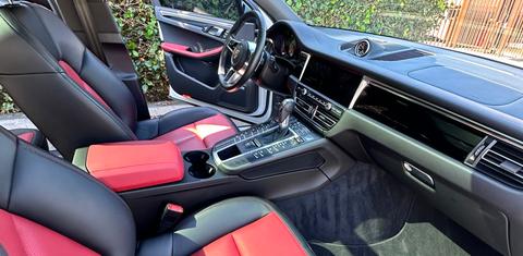 Porsche Macan 2021
