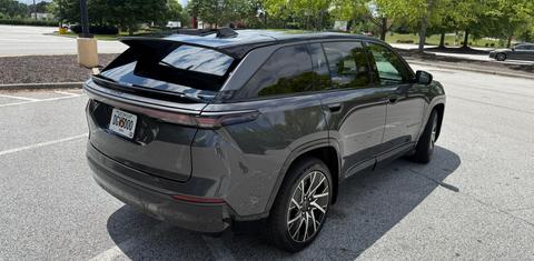 Jeep Wagoneer S 2025