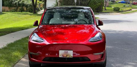 Tesla Model Y 2024