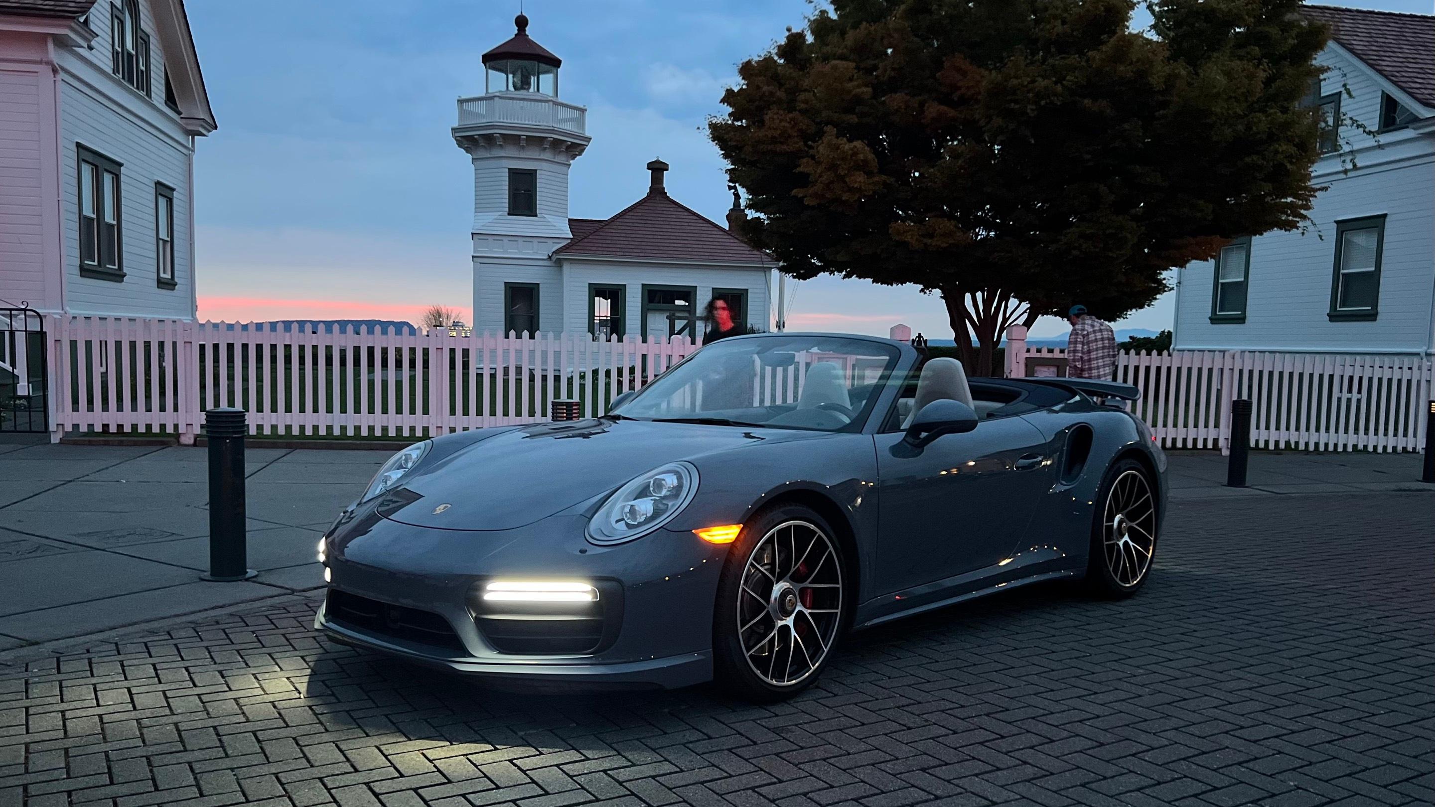 Porsche 911 2017 in Mukilteo, WA