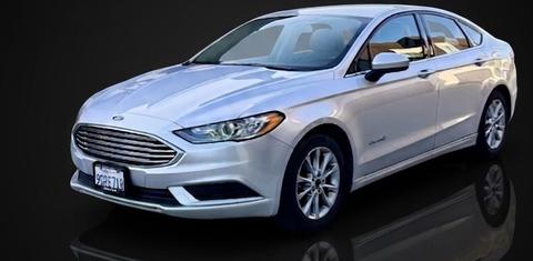 Ford Fusion Hybrid 2017