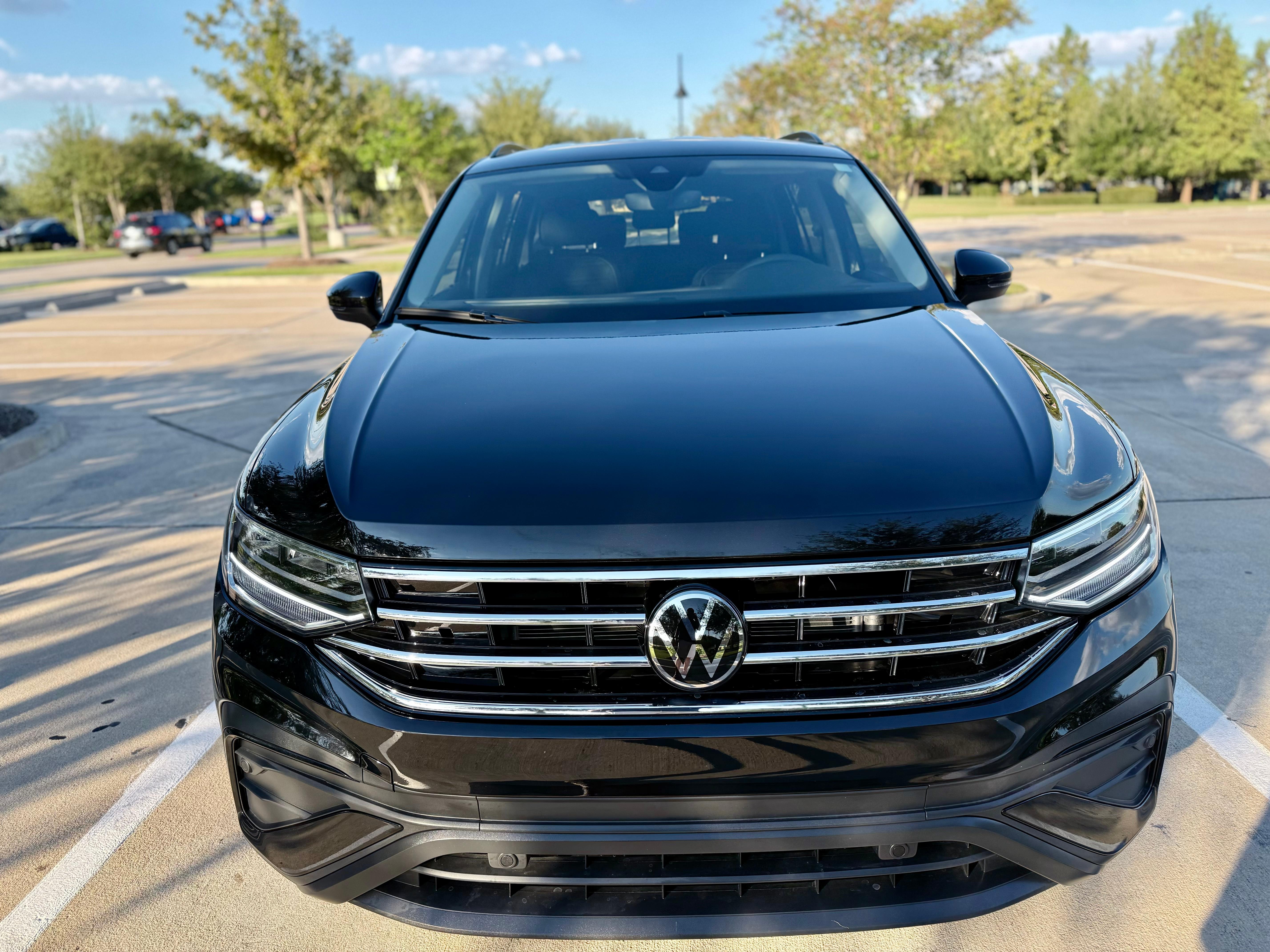 Volkswagen Tiguan 2024 in Houston, TX