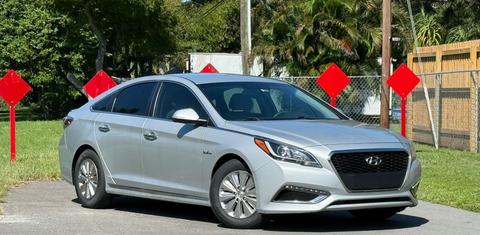 Hyundai Sonata Hybrid 2017
