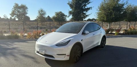 Tesla Model Y 2021