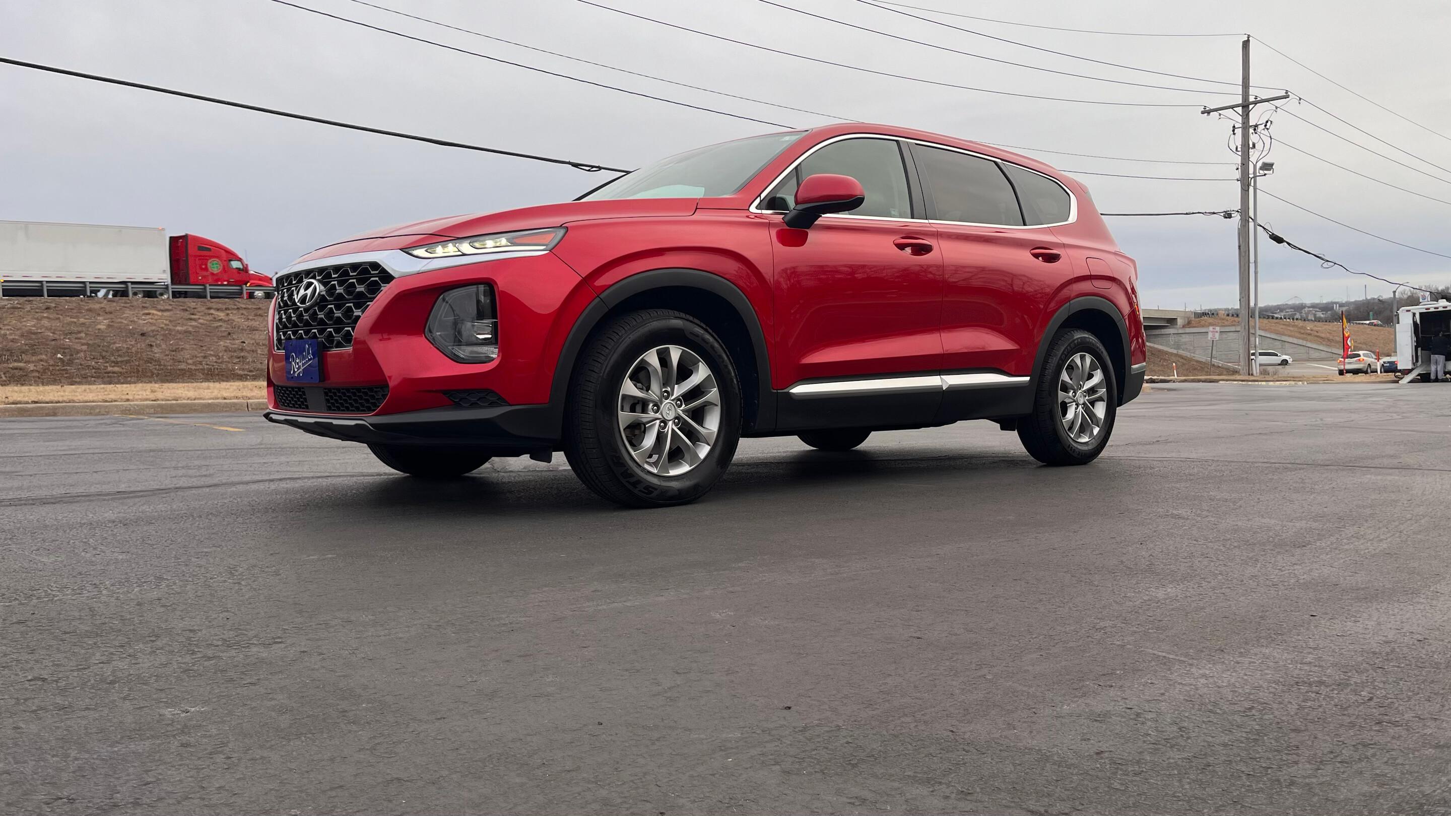 Hyundai Santa Fe 2020 in Pleasant Valley, MO