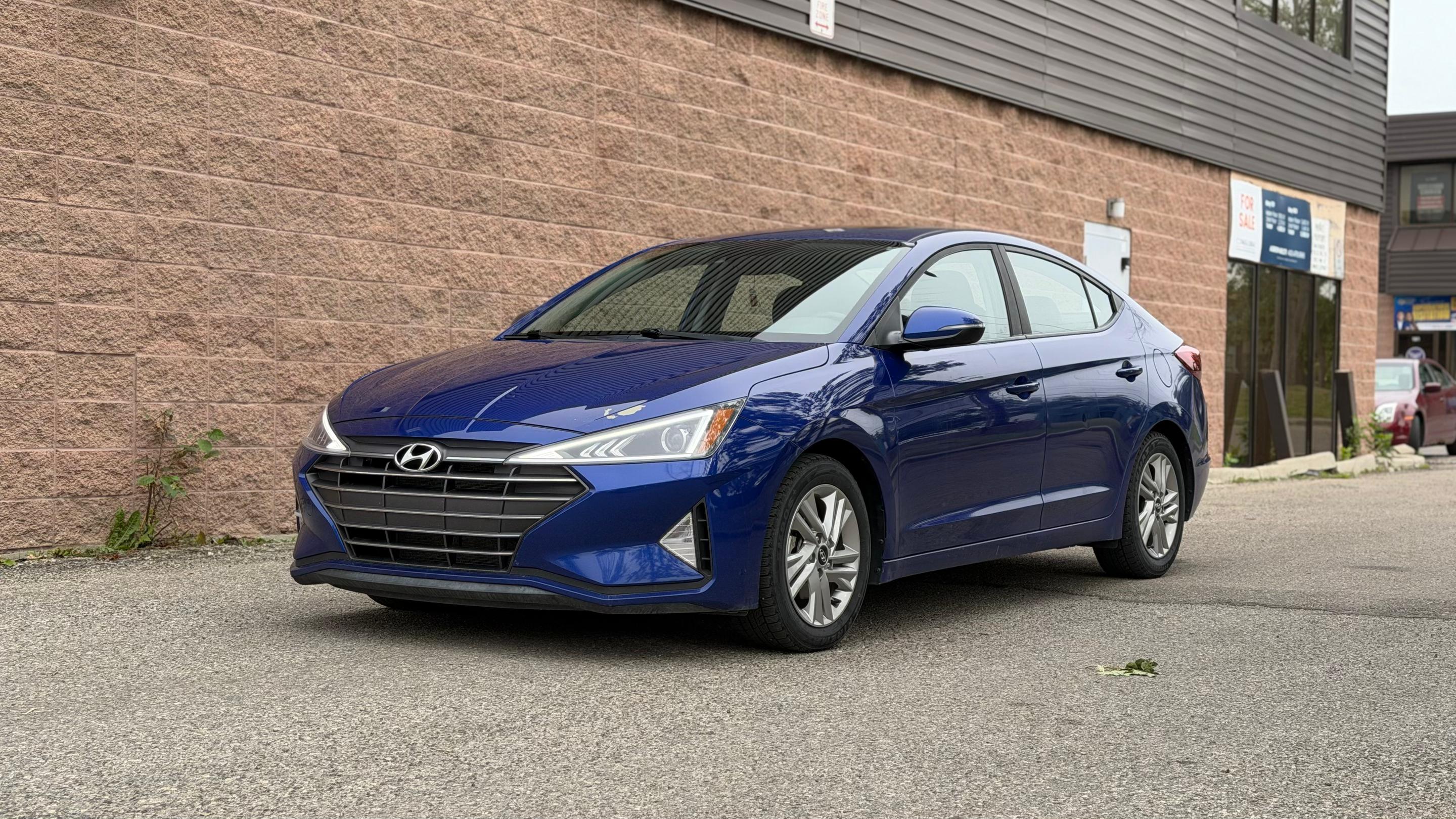 Hyundai Elantra 2019 in Calgary, AB