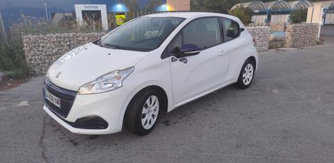 Peugeot 208 2016