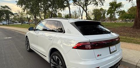 Audi Q8 2024