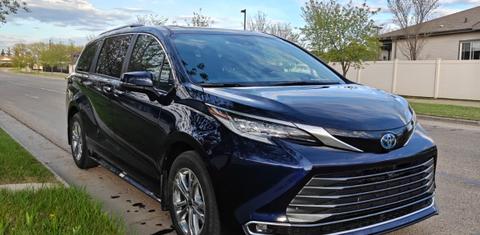 Toyota Sienna 2025