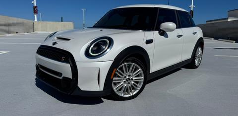 MINI Hardtop 4 Door 2024