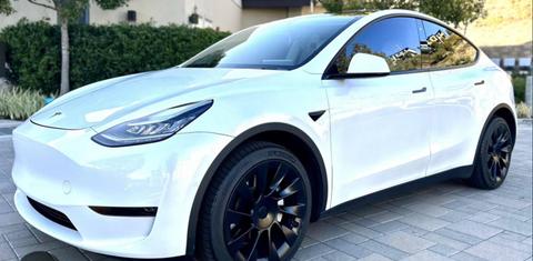 Tesla Model Y 2020