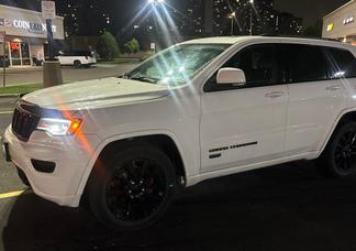 Jeep Grand Cherokee car