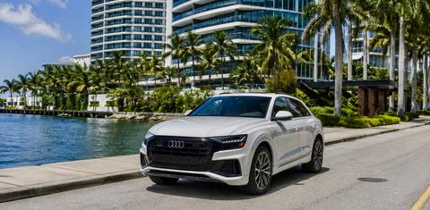Audi Q8 2023