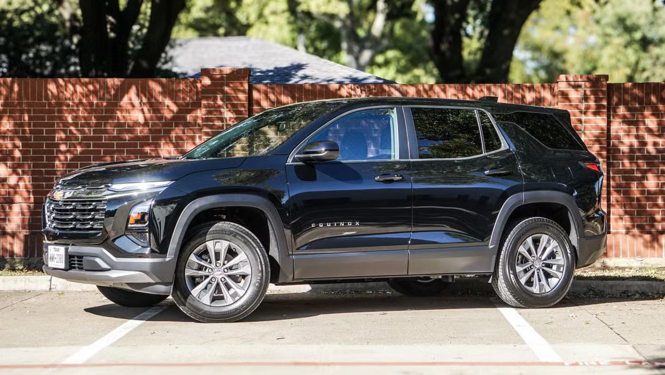 Chevrolet Equinox 2025 in Anaheim, CA