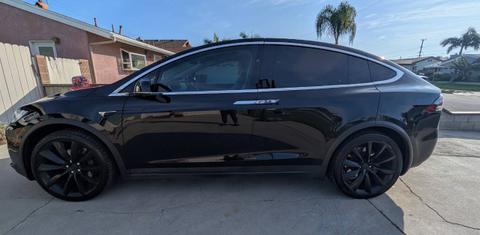 Tesla Model X 2018