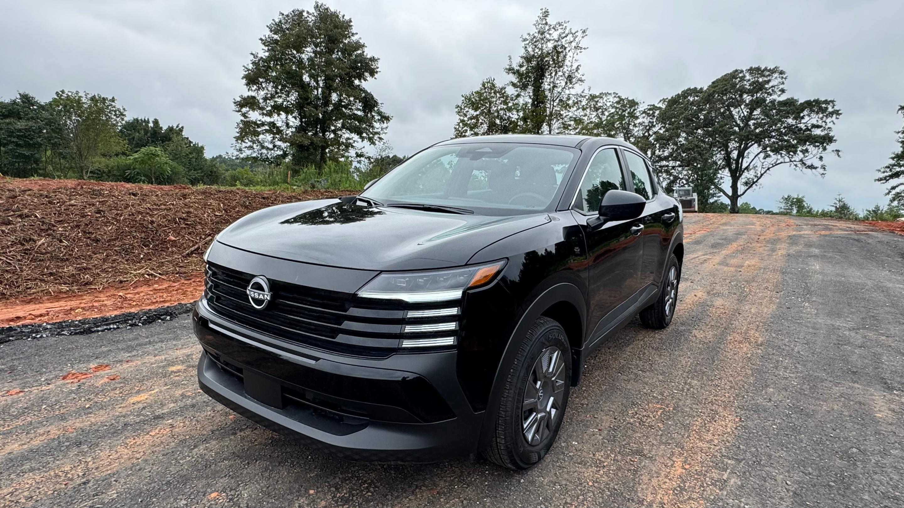 Nissan Kicks 2025 in Mill Spring, NC