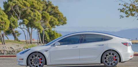Tesla Model 3 2020