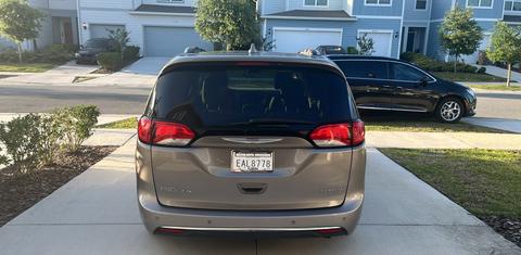 Chrysler Pacifica 2017