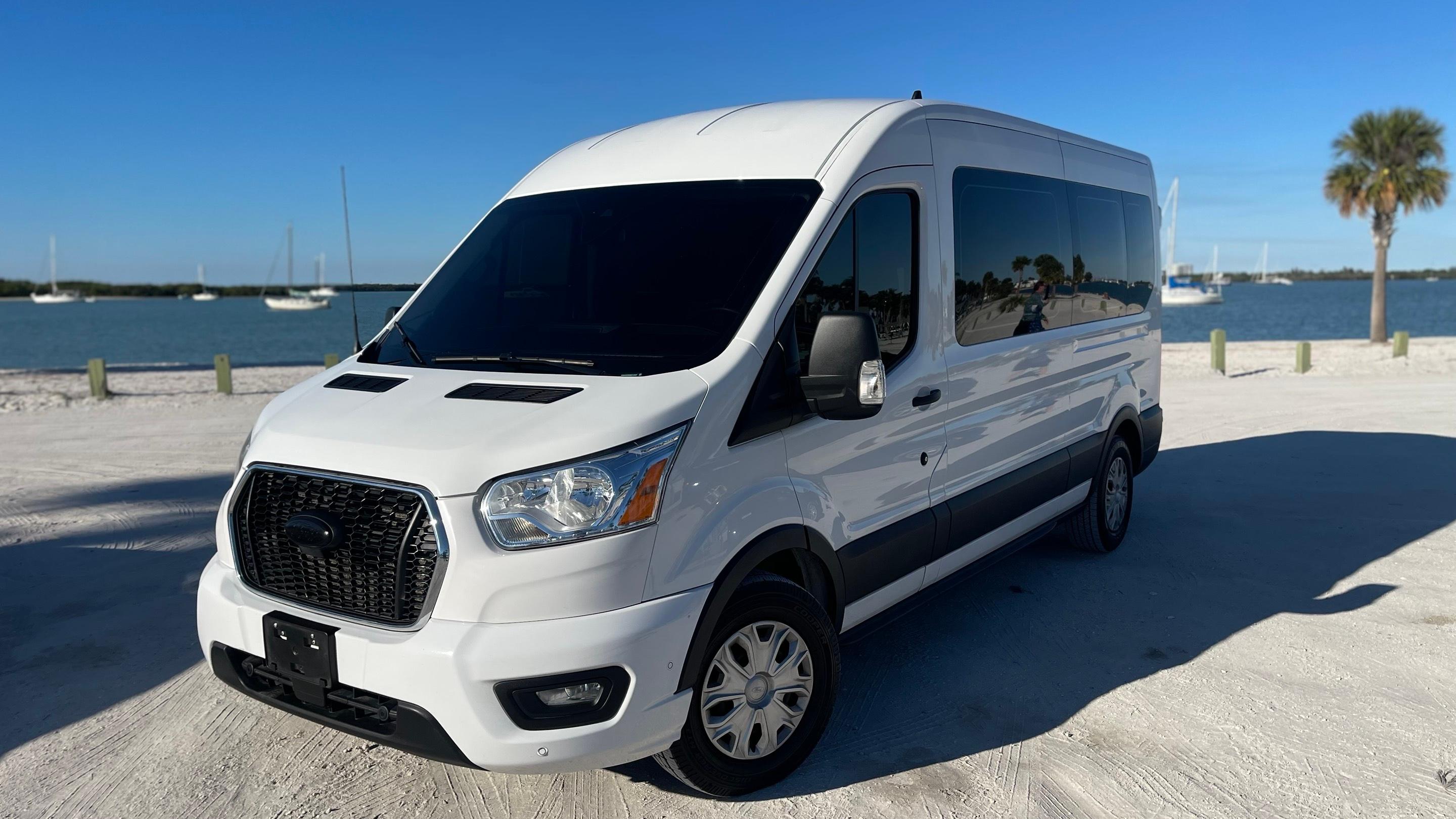 Ford Transit-350 Wagon 2021 in Port St. Lucie, FL