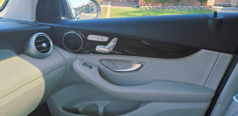 Mercedes-Benz GLC-Class 2016