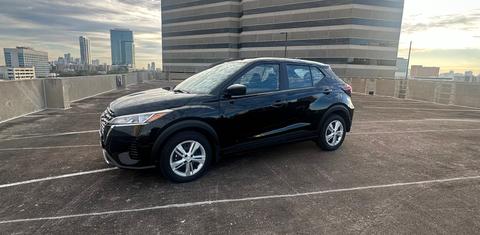 Nissan Kicks Play 2025